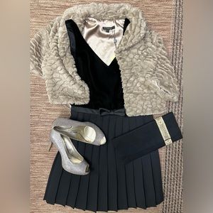 Black dress Laundry by Shelli Segal Petites